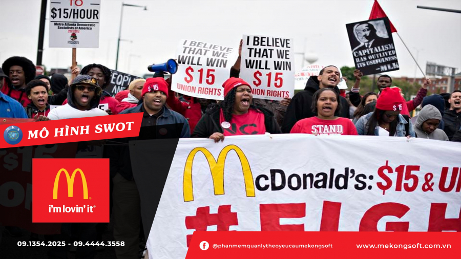 Nhân viên của McDonald's biểu tình đòi mức lương tối thiểu 15$