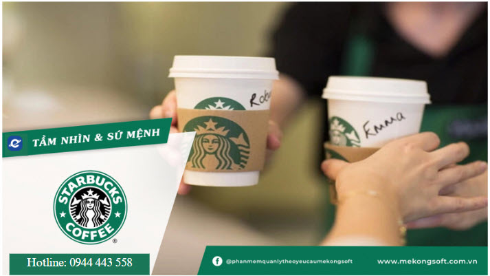 Starbucks viết tên khách hàng trên ly